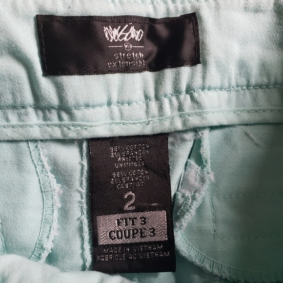 Mossimo Seafoam Green Chino Shorts Women's 2 Flat Front Summer Spring Cute EUC - Picture 5 of 8